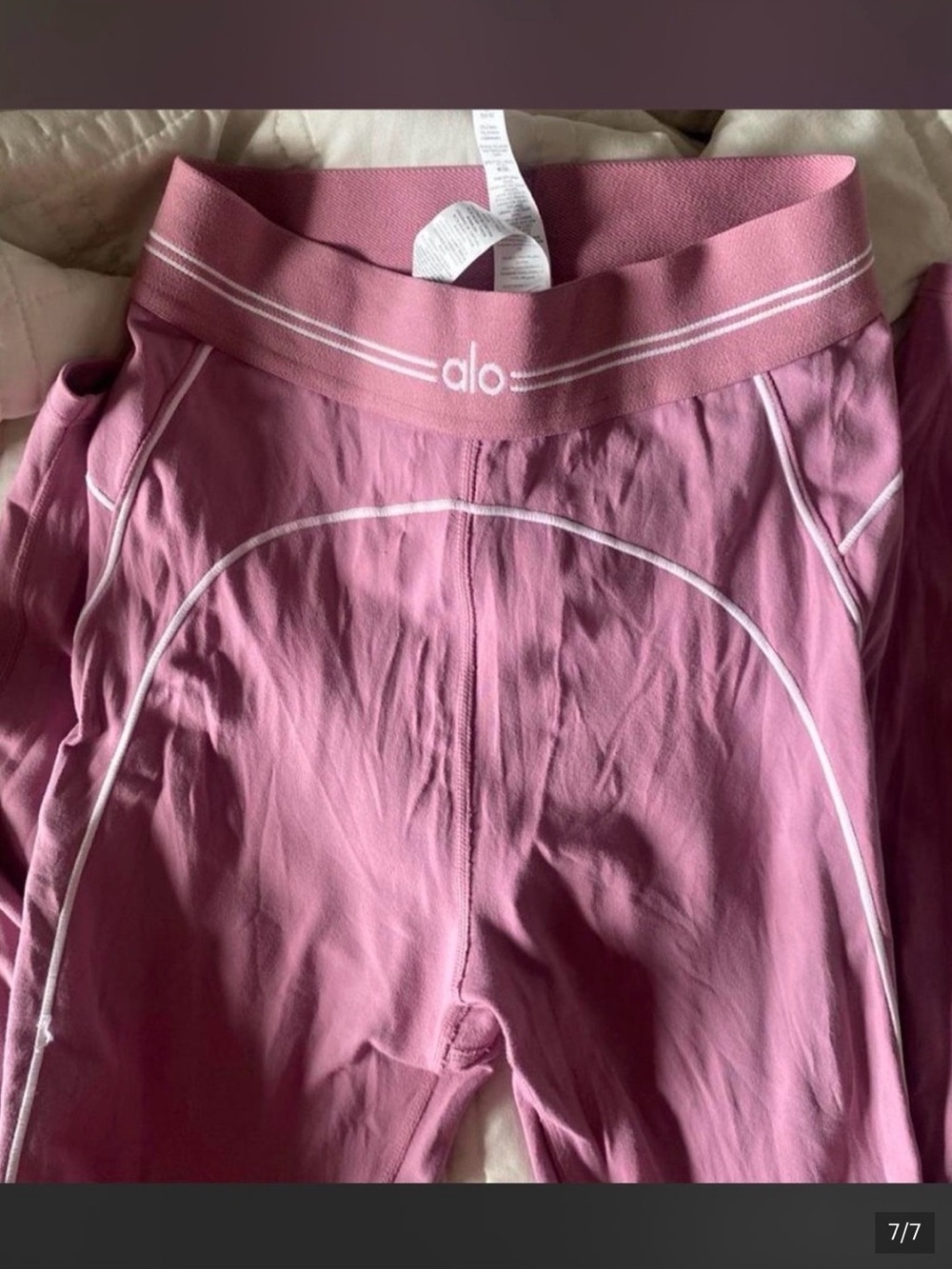 ALO Yoga Pink Leggings with White Contrast Piping